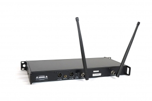 RFIntell QL7R/T1-B 720,500-754,000 МГц 2-канальная радиосистема с 2-мя ручными микрофонами в Пензе